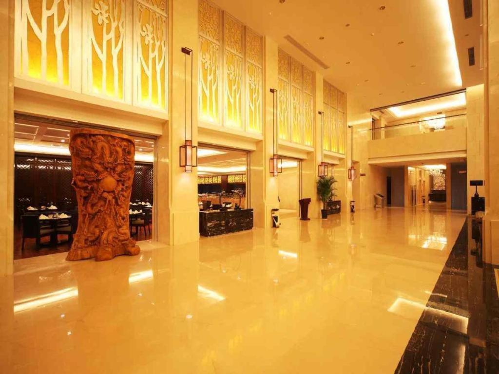 Haiyang Shenglong Jianguo Hotel Hai-yang-hsien Eksteriør bilde
